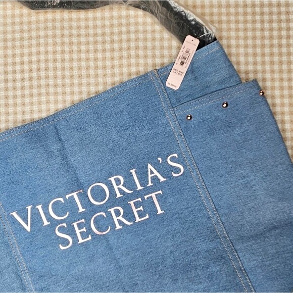 Victoria's Secret Hey Angel Light Denim Studs Metallic Rose Gold Weekender Tote - Picture 5 of 11